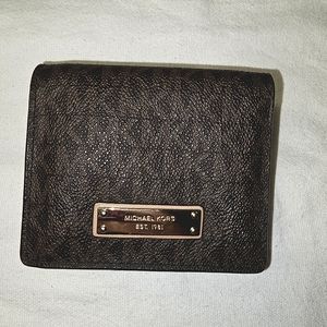 Michael Kors Monogram Wallet